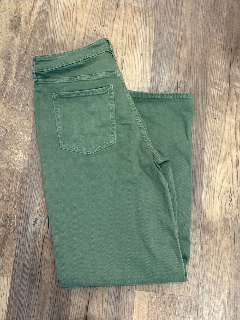 Old Navy Sky-High Wide-Leg Pants
